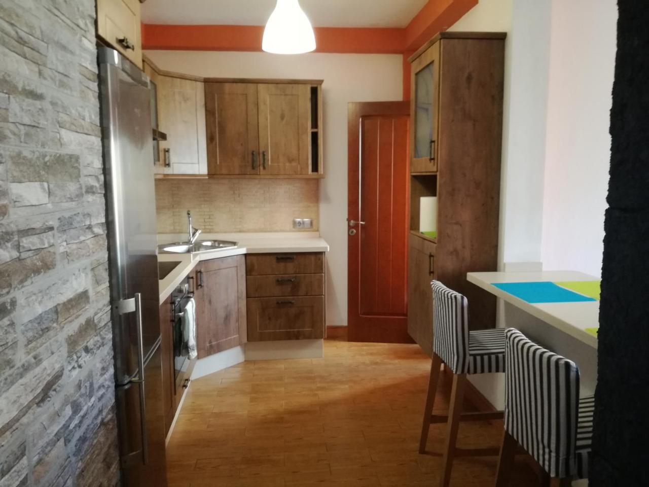 Surfhouse Hostel Famara Caleta De Famara 외부 사진